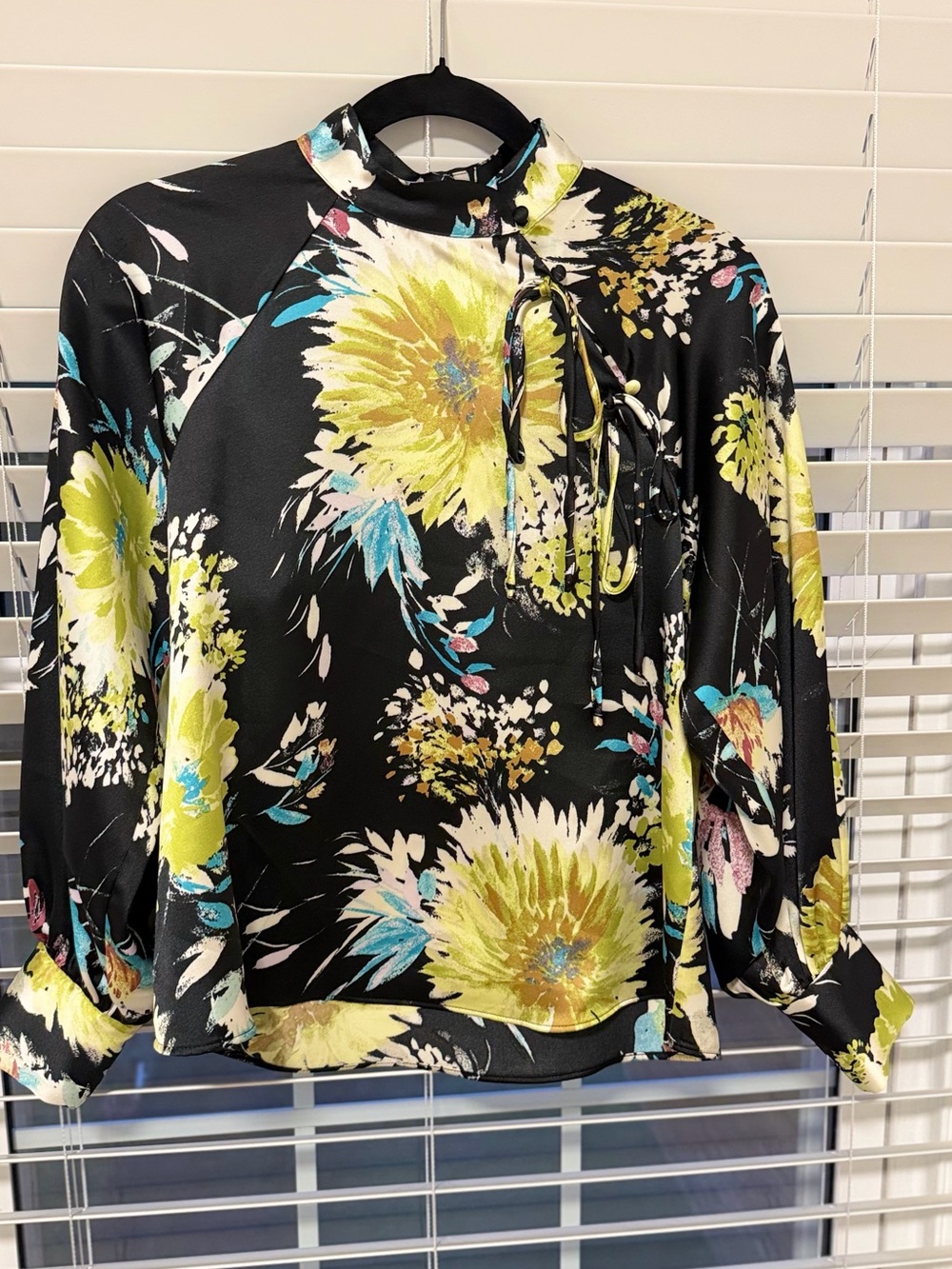 Zara Black Floral Printed Gathered Long Sleeve Blouse Size XS